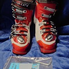 スキーブーツ22.5cm　ショートスキーのセットの画像