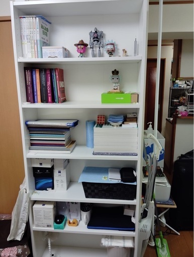 IKEA】ワードローブ1500円・ブックシェルフ1000円 譲ります IKEA】ワードローブ1500円・ブックシェルフ1000円 譲ります