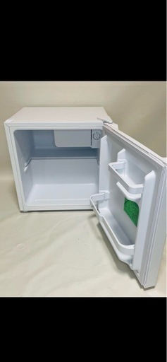 極美品】ヤマダデンキ 小型冷蔵庫 23年製 YRZ-C05H1 配送 46L