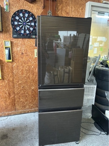 D2401  三菱　　冷蔵庫　MITSUBISHI 自動製氷器 2021年製　330L 3ドア