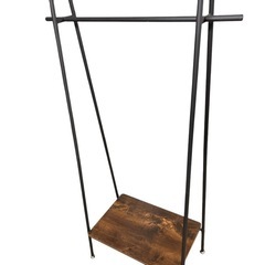 美品  ニトリ A型ハンガーラック(スウィン ブラック) 家具