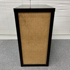 木製引き出し棚の画像