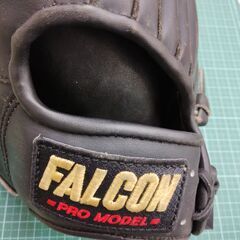 (中古)FALCON軟式グローブ・貴重な左用の画像