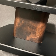 スピーカーの台の画像