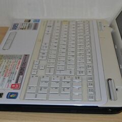 ◇格安！　ノートパソコン #189　Win11　新規インストール-//認証済み！　ACアダプタ付属!! の画像