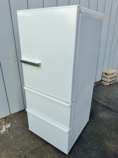 ■美品 使用5ヶ月■2024年製 アクア 3ドア冷凍冷蔵庫 AQR-27P(W)■AQUA 3ドア冷蔵庫 中段が冷凍室 2～3人向け冷蔵庫 白ホワイト系