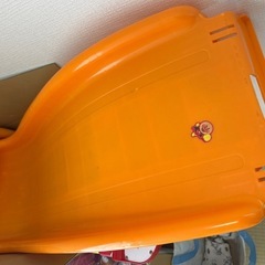 アンパンマン滑り台の画像