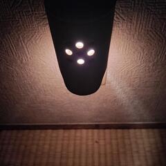 アロマ陶器の照明の画像