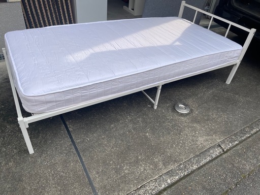 No.69美品✨早いもん勝ち❗️シングルベッド、マット