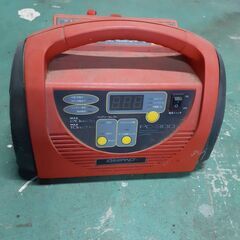 大自工業　ＰＣ－３００　バッテリー充電器