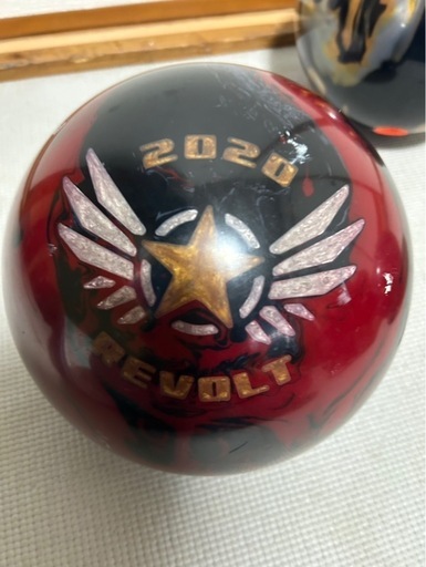 MOTIVボウリングボール