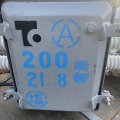 過電流ロック形高圧気中負荷開閉器
形式KLT-PSA-N11
定格短時間耐電流
耐重塩
8 KA
定格電圧
7.2 KV
定格短絡投入電流
定格電流
200
ロック電流値
350 + 50 A
20 KA
定格耐電圧
60 kV
定格過負荷遮断電流
400 A
トリップ装置
ZCT番号
19829
総質量
製造年月
32
2021年8月
防水性
耐水形
製造番号
S107975
株式会社 户上電機製作所
MADE IN CHINA
CNP22372
kgの画像