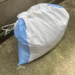 土　土嚢袋入り