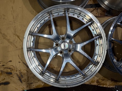 TWS 205S Concave 20インチ9J＋31 pcd112 5穴　アウディ　ベンツなど　work SSR BBS
