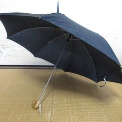 雨傘　折りたたみ　黒・持ち手Ｊ型　使用品の画像