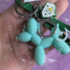 バルーンアート風/わんちゃんキーホルダーストラップ付（新品）の画像
