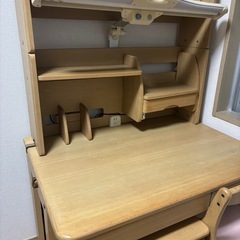 子供勉強机の画像