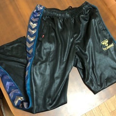 hummel  ジャージパンツ　Lの画像
