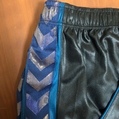 hummel  ジャージパンツ　Lの画像