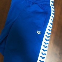 アリーナ　ハーフジャージパンツの画像