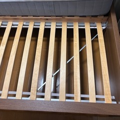 イケア　IKEA MALM クイーンサイズ　すのこベッドフレームの画像