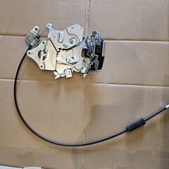 【新品・未使用】トヨタ純正 ドアロックアクチュエータASSY アイシス 右 スライドドア ロックASSY 69330-44042の画像