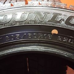 DUNLOP WINTER MAXX WM02 205/60R16 16インチ スタッドレス 4本 23～24年製 バリ溝 ステップワゴン ヴォクシー ノア等　(KTN343)の画像