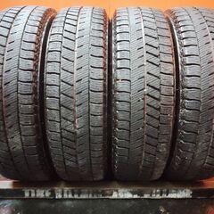 【BS BLIZZAK VRX3 155/65R14】スタッドレス【ダイハツ 純正ホイール 14インチ 4.5J4HPCD100】22年製 バリ溝 タント ムーヴ等　(KTM368)の画像