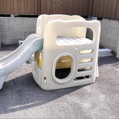 屋外遊具　すべり台