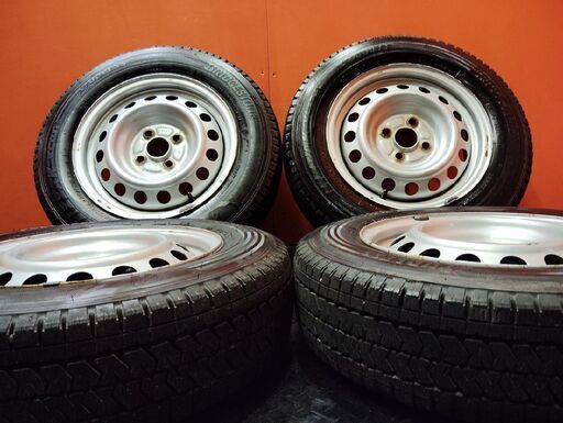 【BS BLIZZAK VL10A 155/80R14 88/86NLT】スタッドレス【トヨタ 純正ホイール 14インチ 5J4HPCD100+39】24年製 プロボックス等　(VTG932)