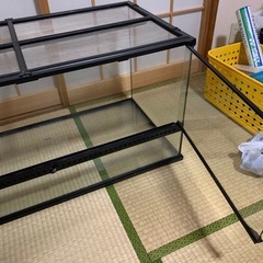 中古品‼️美品爬虫類ガラスケージ90✖️45✖️45 (蓮太郎) 南