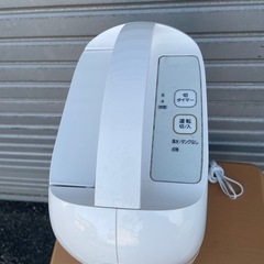 🌟衣類乾燥除湿機2.2L アイリス製 2018年🌟の画像
