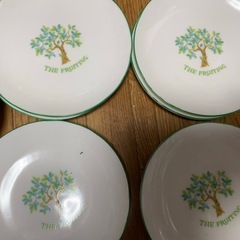 中古食器等の画像