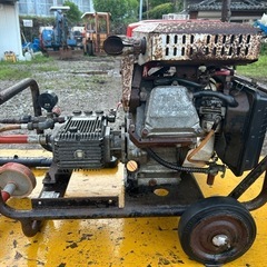 スーパー工業　エンジン　高圧洗浄機　洗車 ガンホース、給水ホース付き　8馬力 SEC-2109 動力噴霧機 ガソリン 強力洗車 ベランダ 外壁 キャリー付き 簡易始動動画あり　宮崎の画像