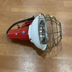 投光器