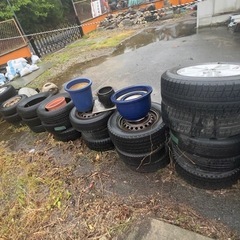タイヤとタイヤホイール付き買ってくださいの画像
