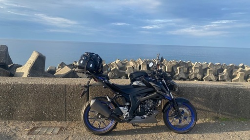 スズキ　gsx-s125