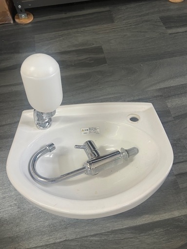 壁掛手洗器蛇口 TOTO HO4486N 蛇口TL15AFR 手洗い器