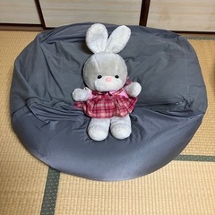 人をダメにするクッションの画像