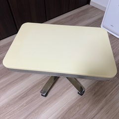 オシャレレトロ　テーブル中古