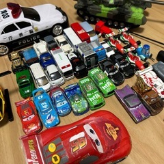 カーズ好きに！車のおもちゃ大量まとめ売りの画像