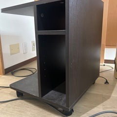 テーブル
