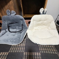 チェアークッション2個の画像