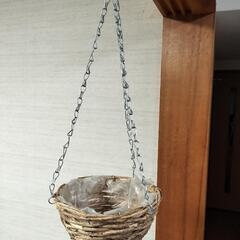 ぶら下げ式の植木鉢(プラントハンガー)