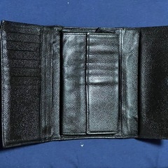 BVLGARI 長財布
の画像