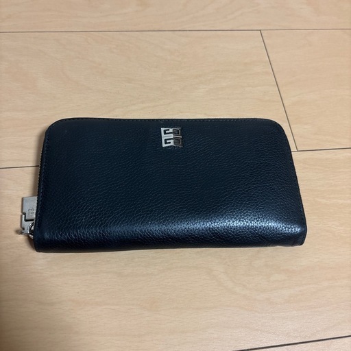 (中古) GIVENCY 長財布