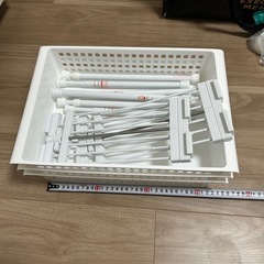 つっぱり棒　ケースセットの画像