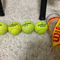 テニスラケット　ボール　まとめての画像
