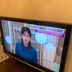 anasonic VIERA 32型　テレビ　2010年製
