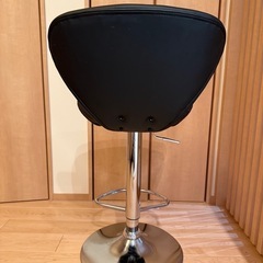 お値下げ！！【ニトリ】カウンターチェア 背もたれ付き バーチェアの画像